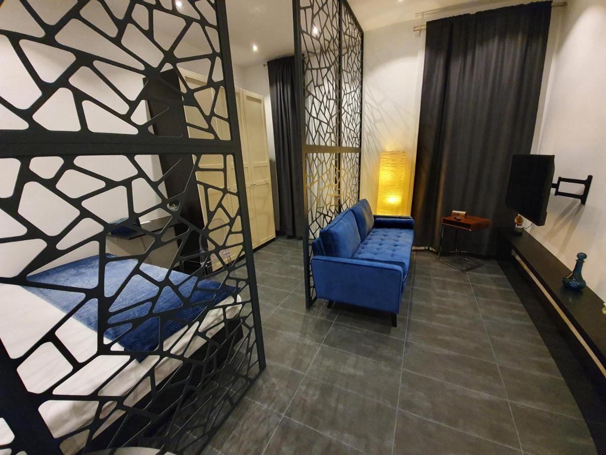 Stylisches 2-Zimmer Design-Apartment An Der U1 Favoritenstrasse Vienna Esterno foto